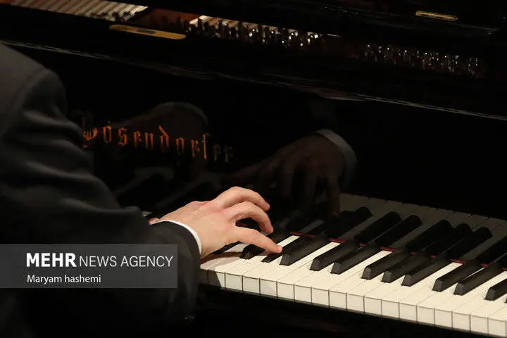 روایت موسیقایی هومن دهلوی در قالب ۱۹ قطعه