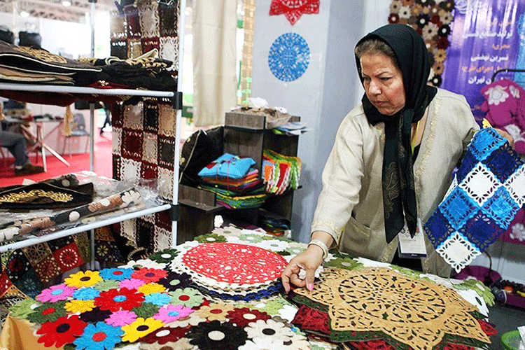 وزارت کار از ایجاد بانک اطلاعاتی جامع مشاغل خانگی خبر داد وزارت کار از ایجاد بانک اطلاعاتی جامع مشاغل خانگی خبر داد